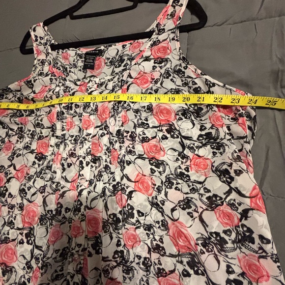 Torrid Pink Roses and Black Floral Tank Top - Picture 8 of 11